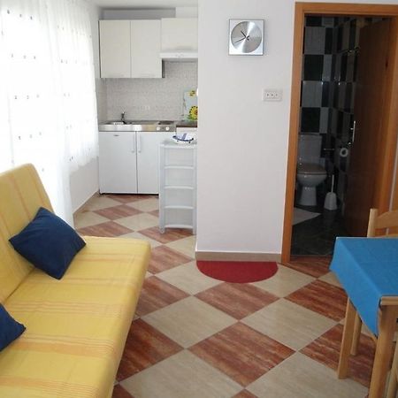 Akvarij - One Bedroom Baška Zewnętrze zdjęcie